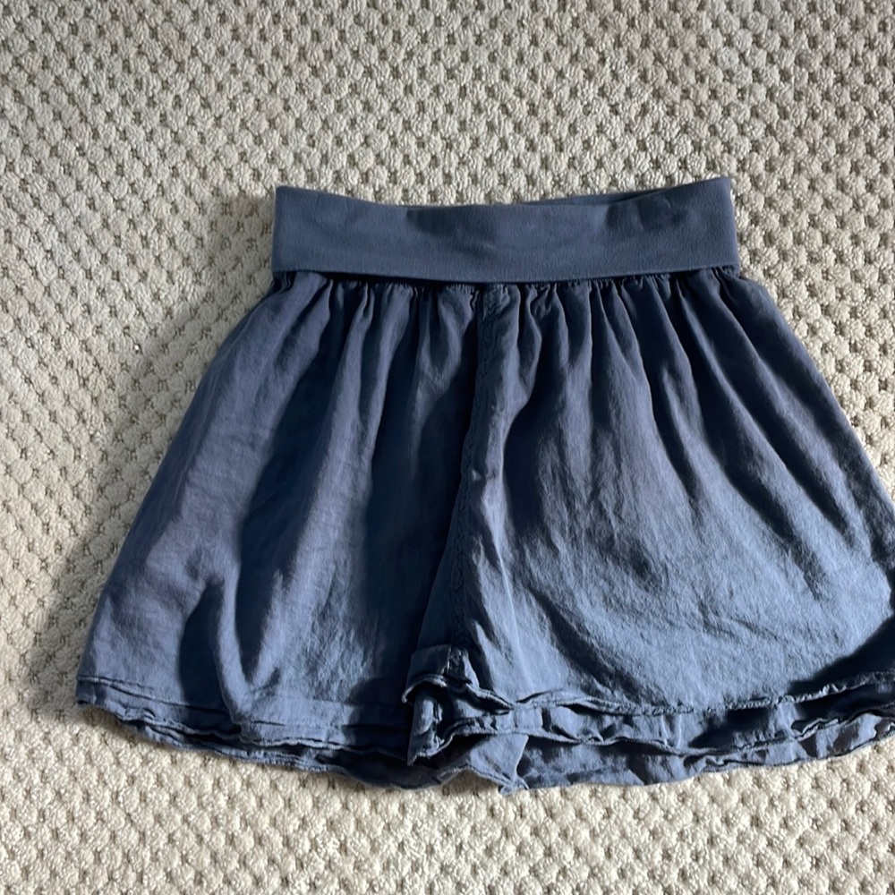 blue skirt